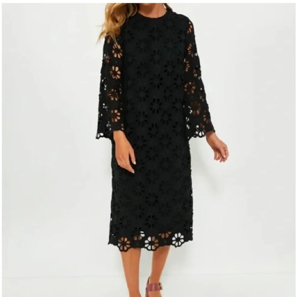 NWT Tuckernuck Noir Eyelet Hutton Dress - Picture 3 of 10